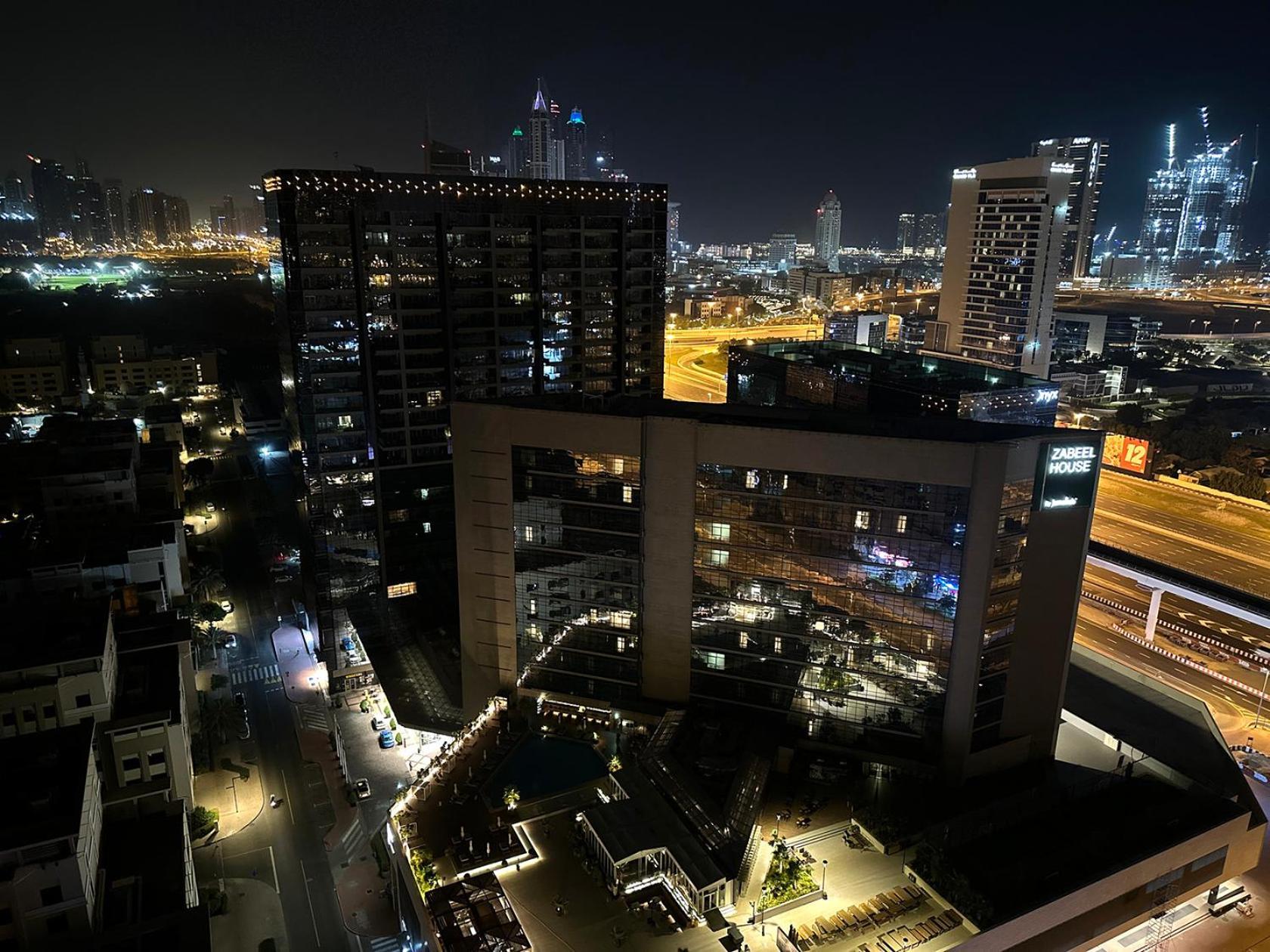 Nomad Partition Room In Barsha Heights 3 Mins To Icm Metro Ντουμπάι Εξωτερικό φωτογραφία